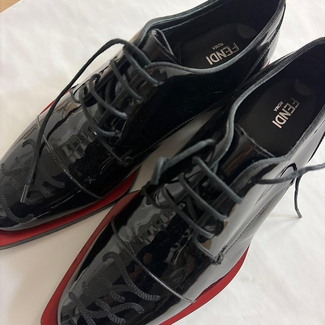 新品同様] FENDI 黒エナメル ドレスシューズ サイズ8 - メルカリ