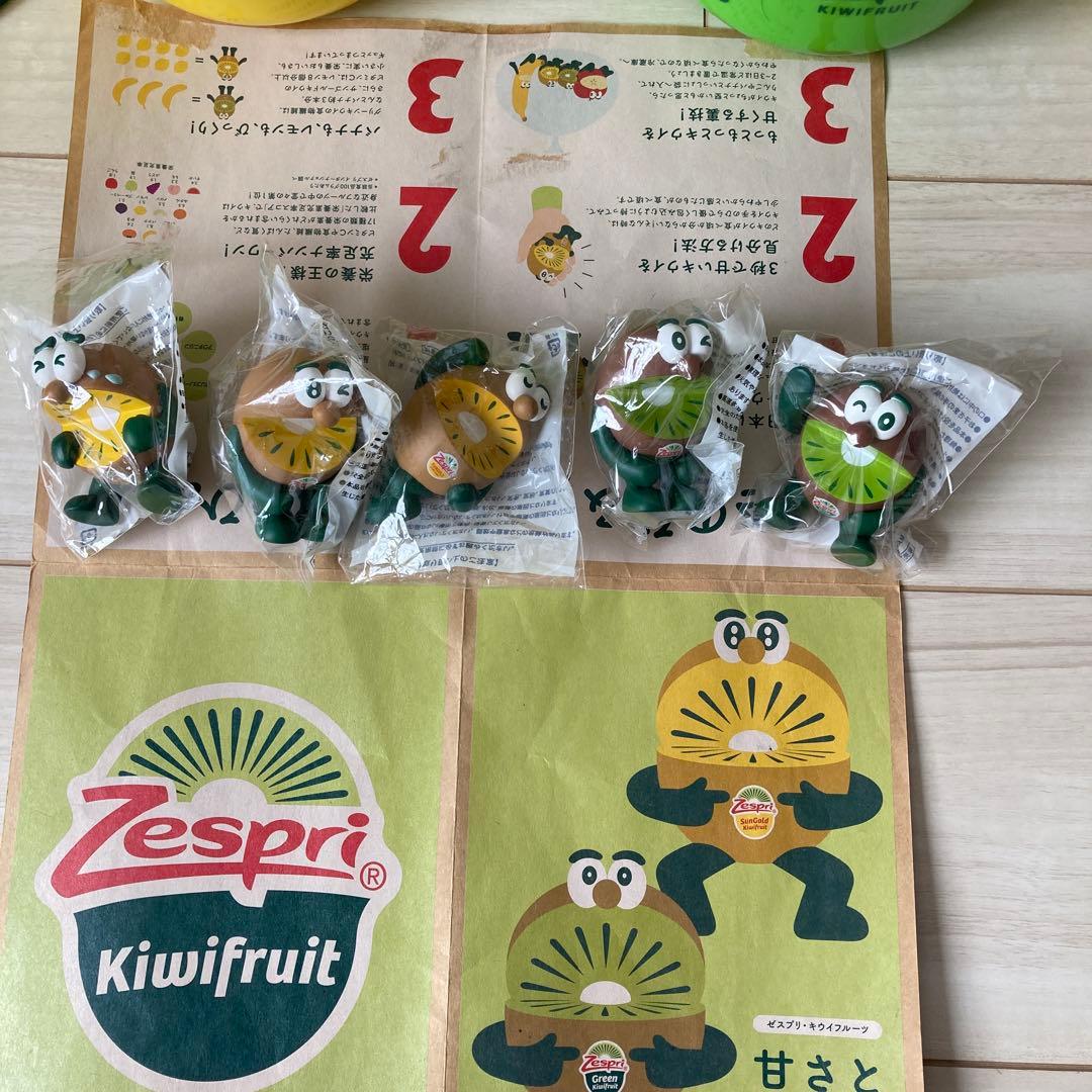 Zespri キウイブラザーズ ぬいぐるみセット - メルカリ