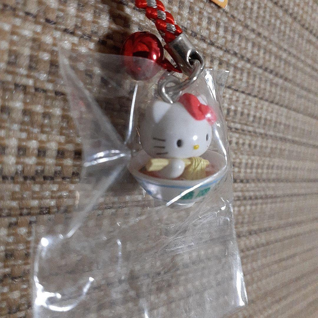 限定】ハローキティ 岩手限定 盛岡冷麺 冷麺 ご当地キティ 根付け