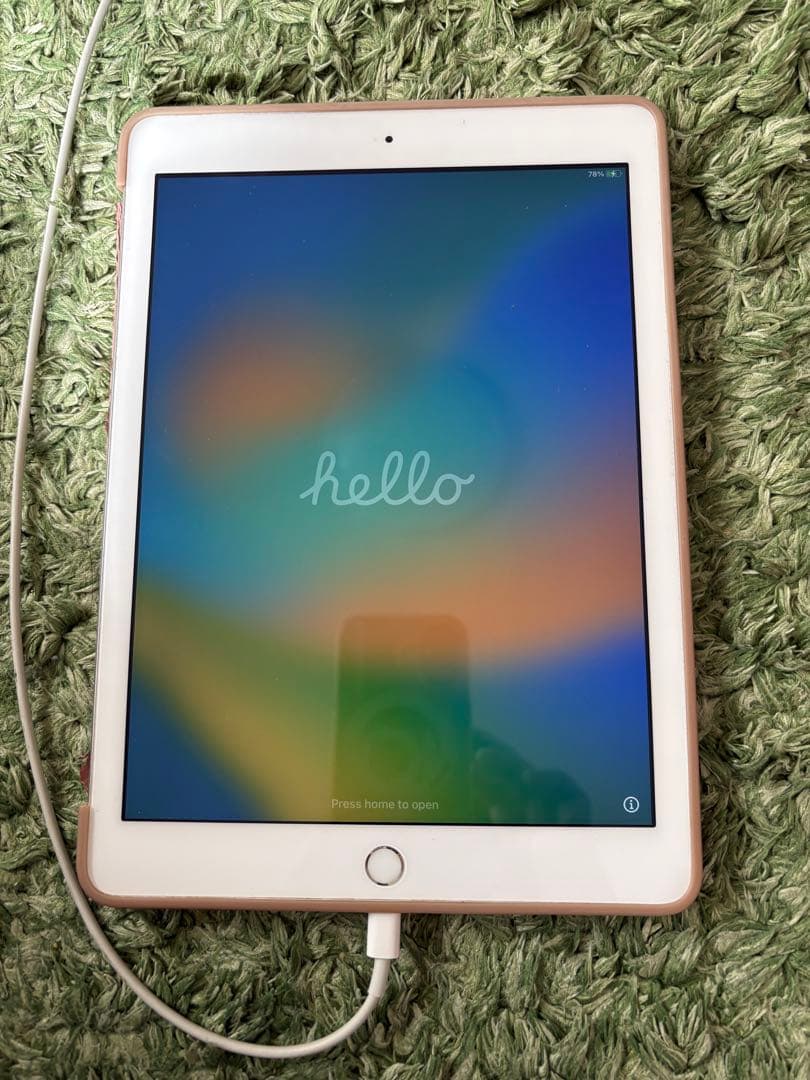 値下げましたApple iPad 本体第5世代　32G バッテリー残量100% Apple iPad 本体第5世代 32G バッテリー残量100% Apple iPad 本体第5