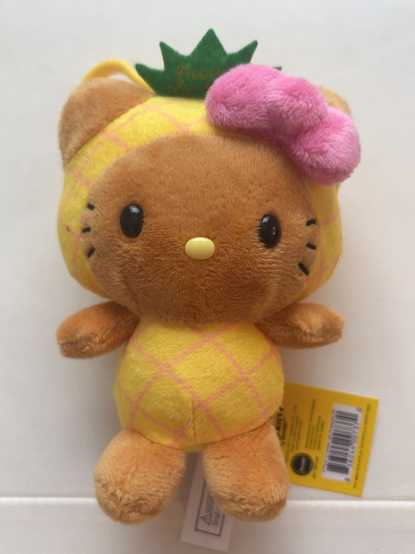 新品限定品日焼けHawaiiキティパイナップルぬいぐるみハローキティ
