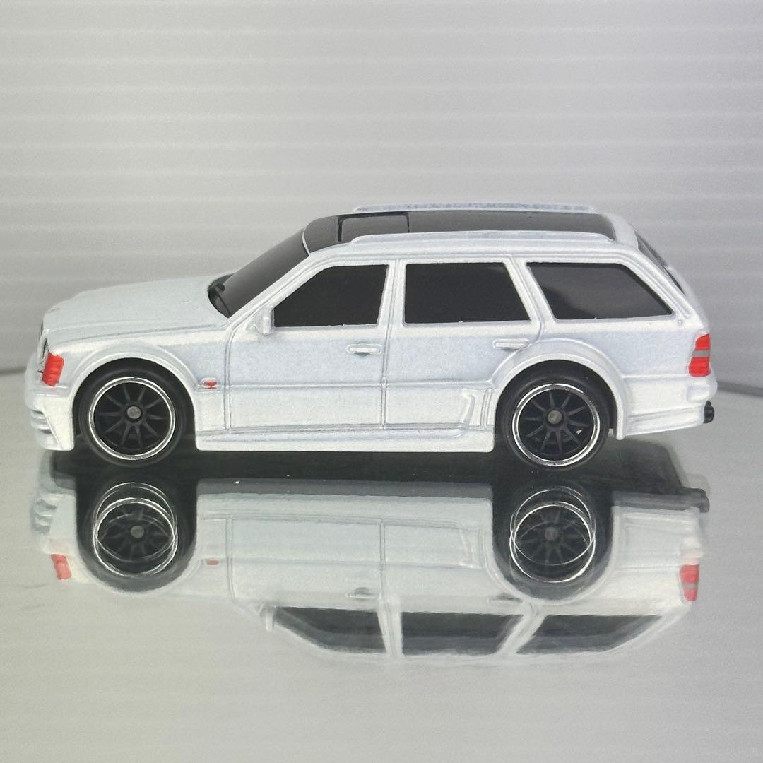 ホットウィール プレミアム ブールバード メルセデスベンツ E36 AMG