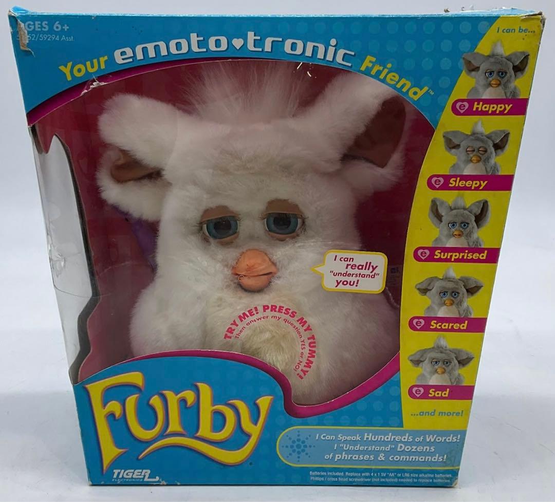 ハ*郎様 ★未開封品★ ファービー2 白 ベージュ 英語版 ブルーアイ 青目 2 ハ*郎様 ☆未開封品☆ ファービー2 白 ベージュ 英語版 ブルーアイ 青