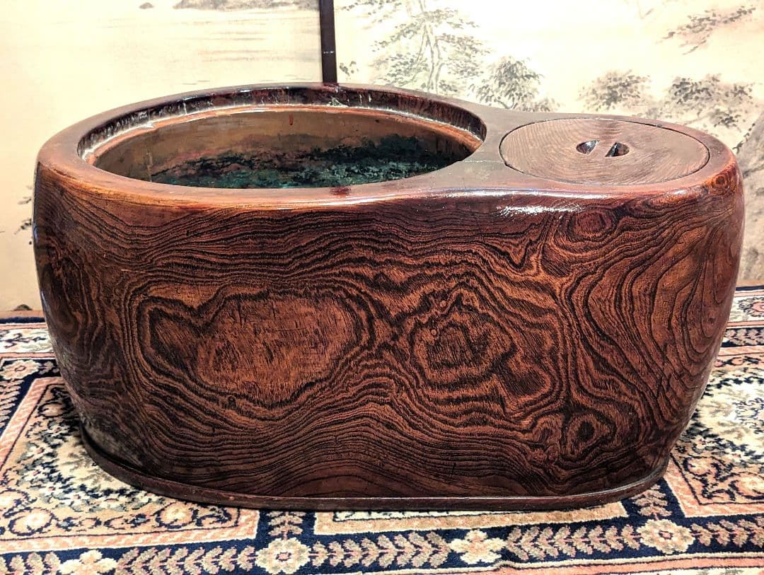 天然木切抜瓢箪形火鉢　瓢箪形五徳付き　　　民芸家具　時代家具　古民具　囲炉裏 天然木切抜瓢箪形火鉢 瓢箪形五徳付き 民芸家具 時代家具 古民具