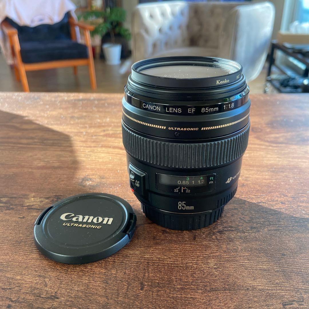 Canon EF 85mm f/1.8 レンズ Amazon.com : 85mm f1.8 Portrait Lens - EF Lens for Canon, Manual