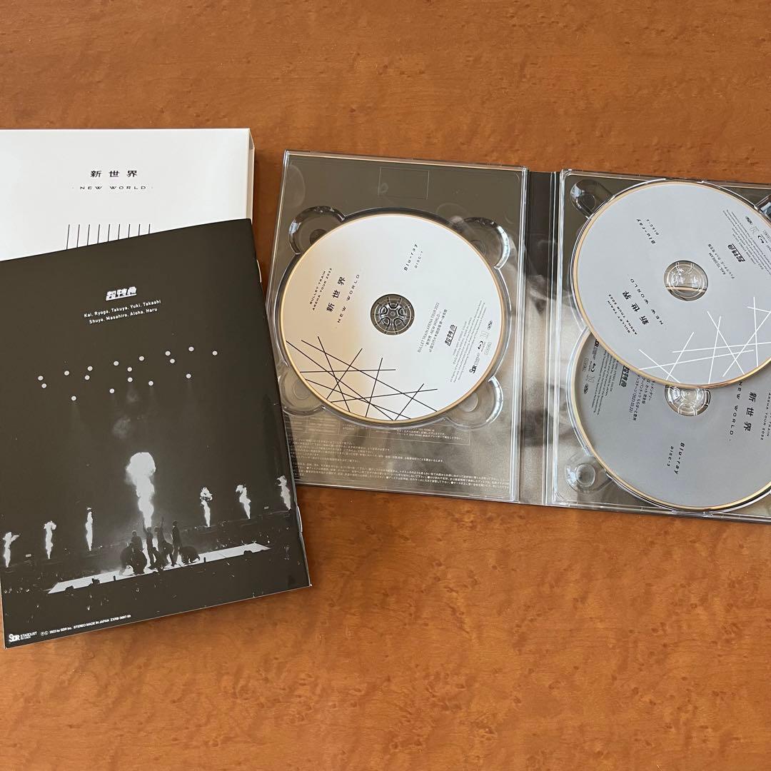 超特急 新世界 Blu-ray 夢8盤CD付 - メルカリ
