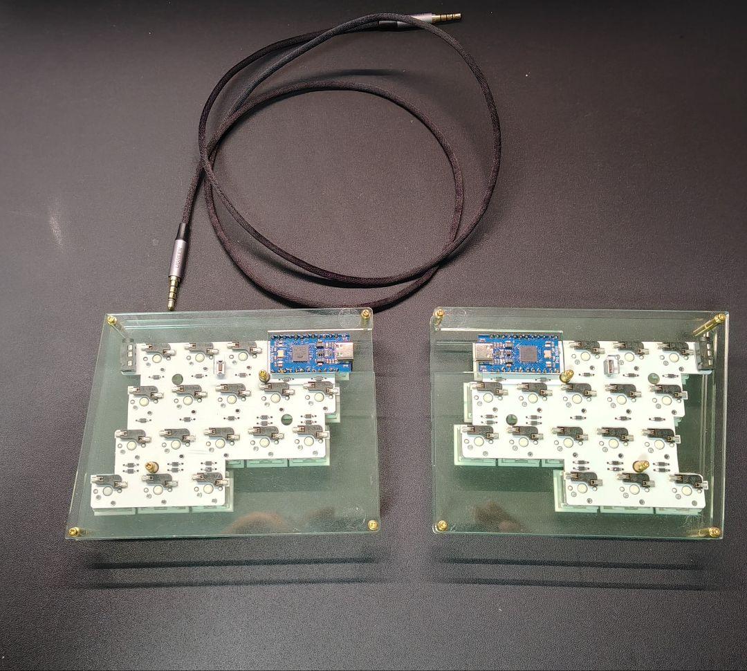 Gravity36 有線分割型キーボード ロウスタッガード 完成品 中古 ロウ