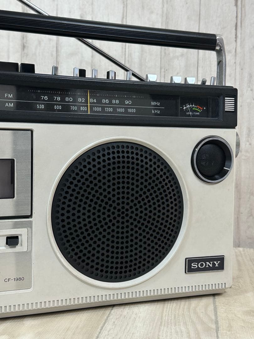 動作品】希少レアカラー白SONY ラジカセ CF-1980 昭和レトロラジオ