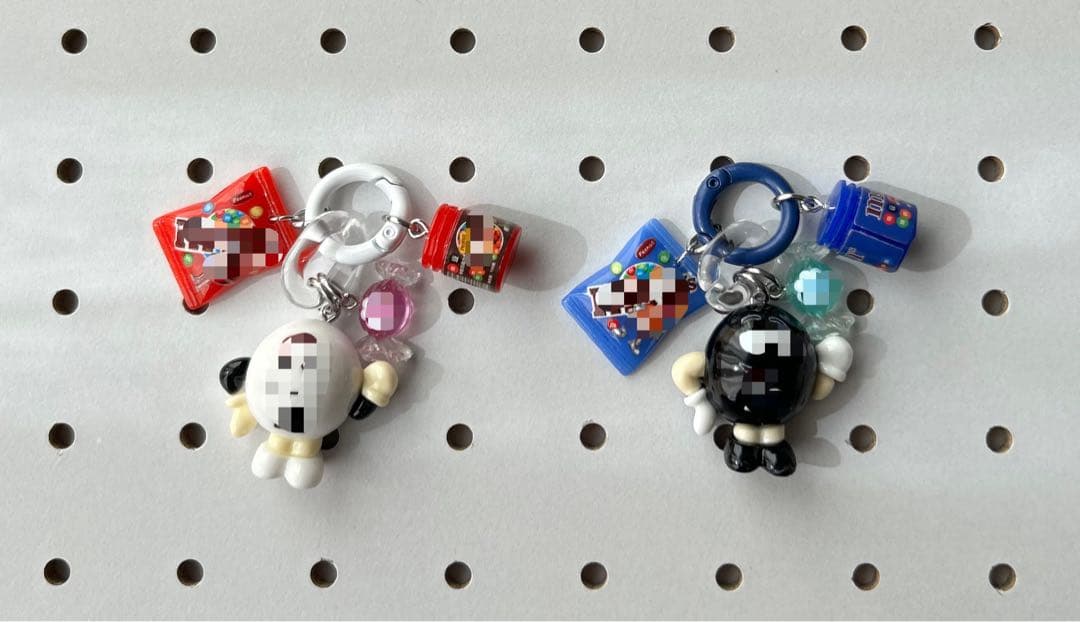 じゃらじゃらキーホルダー2コセット【A2】 - メルカリ