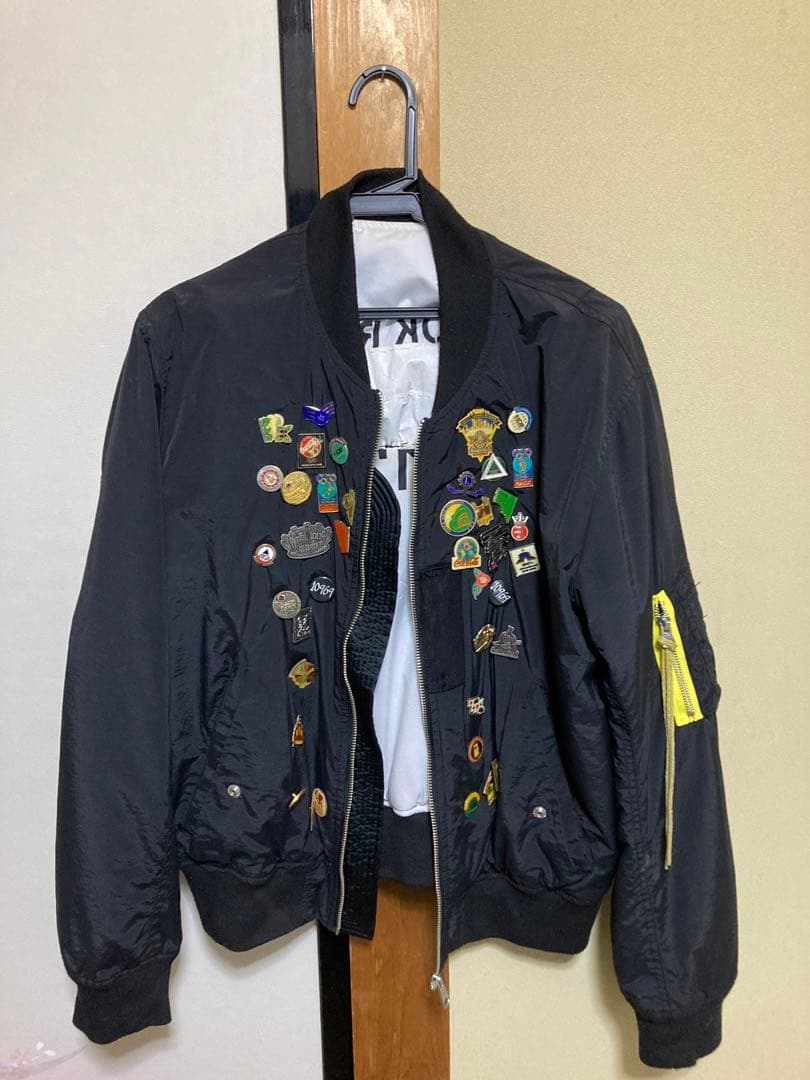 ONE OK ROCK Taka 着用Ambitions 2017 MA-1 - メルカリ