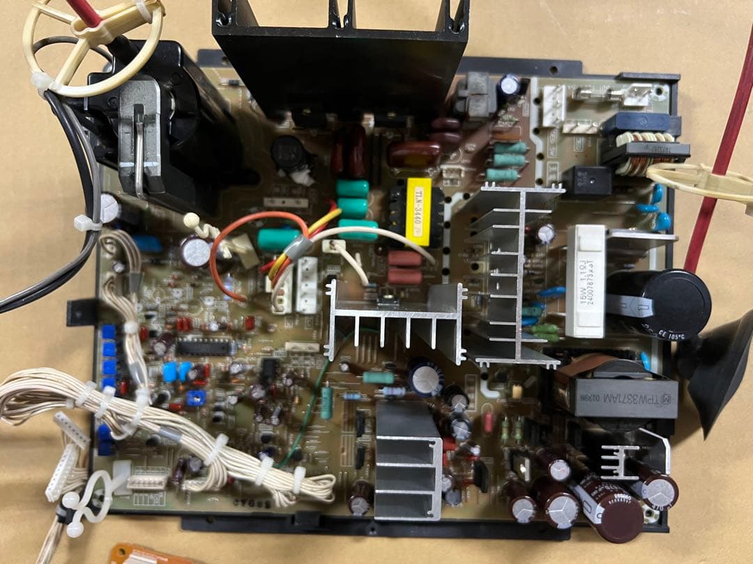 東芝 CRT基板 型番PB8014-1 ジャンク - メルカリ