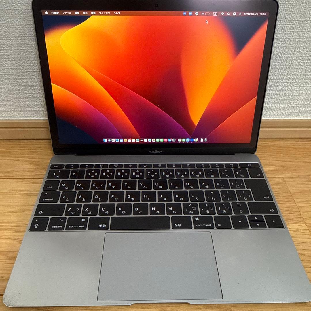 MacBook 2017 12インチ スペースグレイ 2年半前に購入したMacBook 12インチのレビュー。 2017モデルを未だに