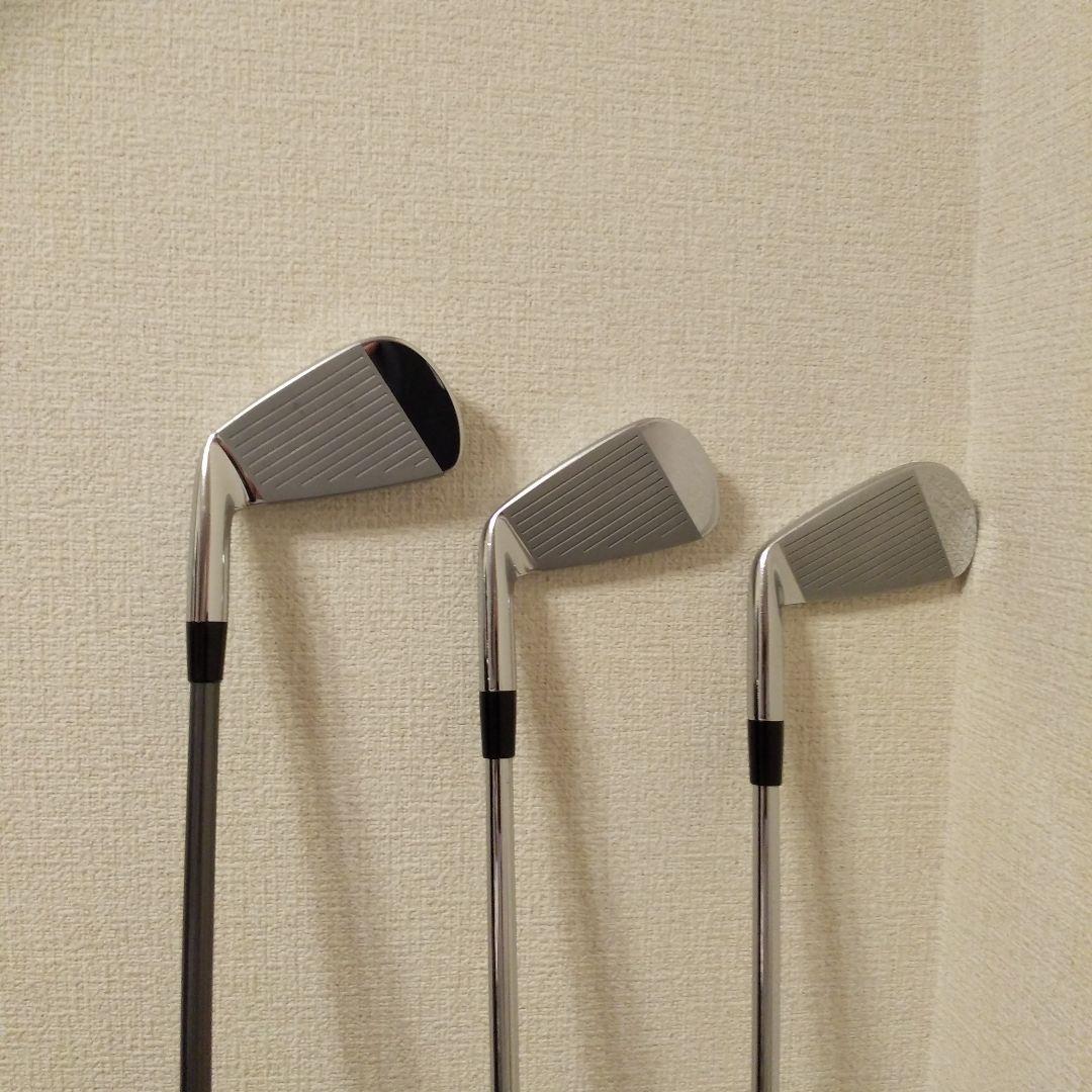 真作】掛軸 谷川紫鳳 竹花鳥図 花と小鳥の彩色画 日本画 合箱入 U64