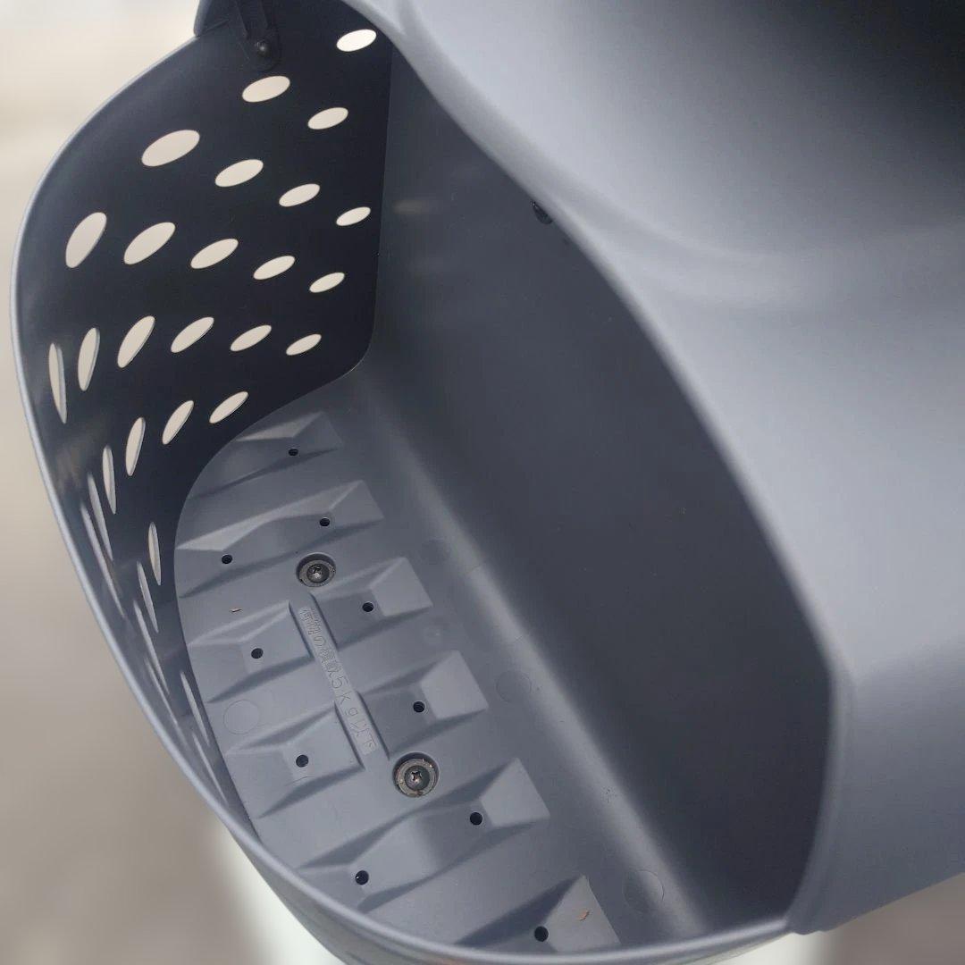 Suzuki セニアカ― 収納バスケット・杖ホルダー・床マット付き 引き取り限定