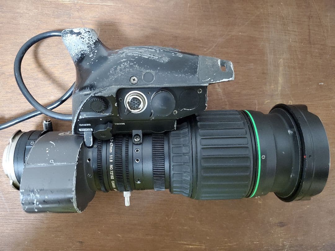 ショートズームレンズ Canon J9×5.2B4 IRS S×12