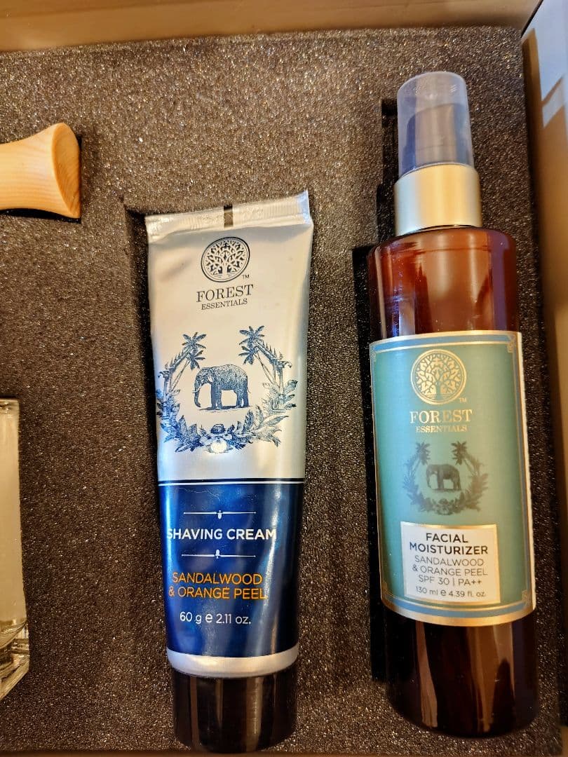 Forest Essentialsスキンケアセット メンズ インド製 日本未上陸