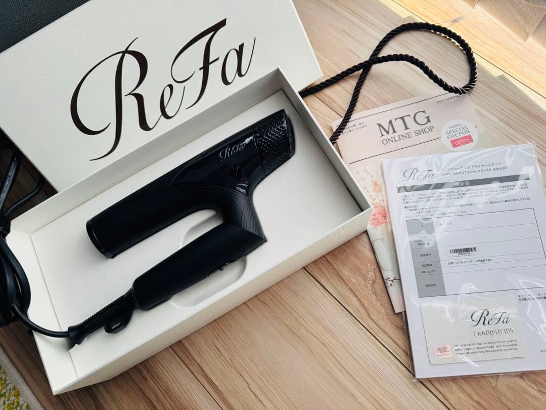【完動品】美品　ReFa ヘアドライヤー ブラック　2023 ReFa BEAUTECH DRYER BX【ブラック】 ドライヤー 美容 家電 ドライヤー