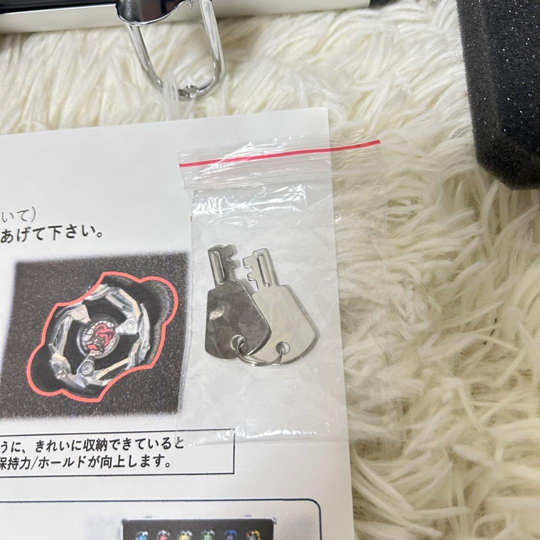 新品 ドリームボックス ベイブレードXアタッシュケース ロゴプレート黒