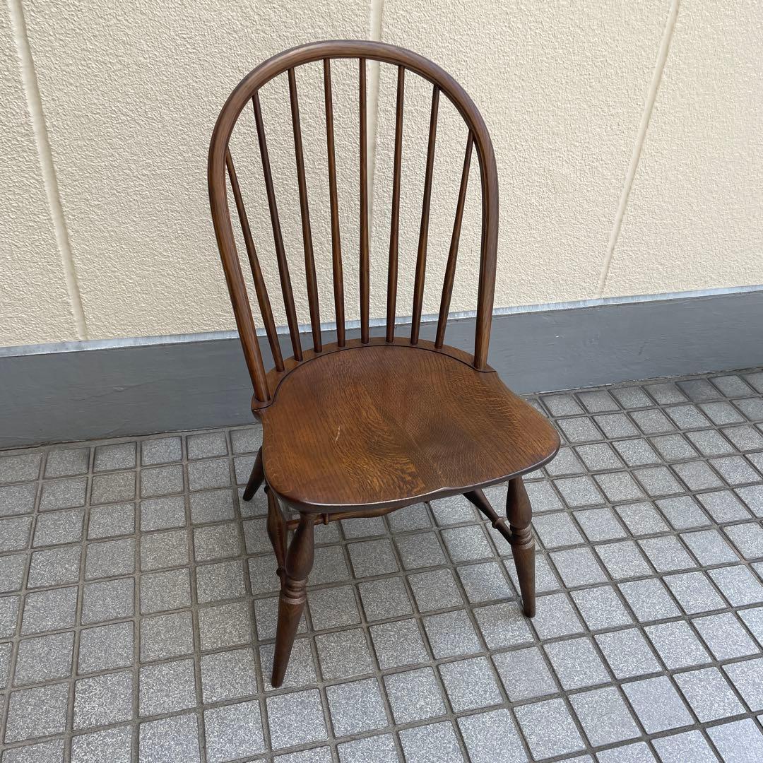 木製スピンドルバックダイニングチェア 新入荷ダイニングチェアの御紹介 高級感漂う木製スピンドルバック