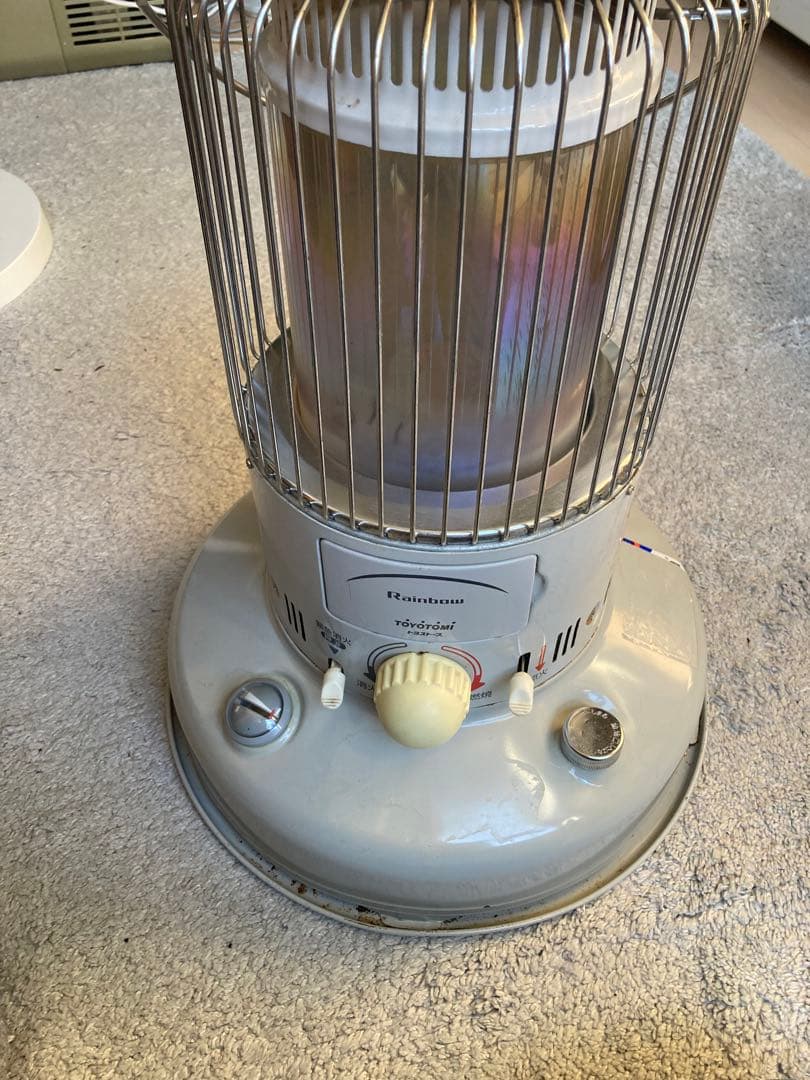 トヨトミ ストーブ 対流形石油ストーブ | トヨトミ-TOYOTOMI 公式サイト