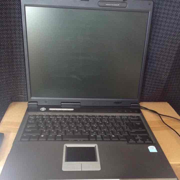 パソコン［1万円で即決］ 東芝製15.6型ノートが“限界価格”の1万円！インバースの半期決算セール