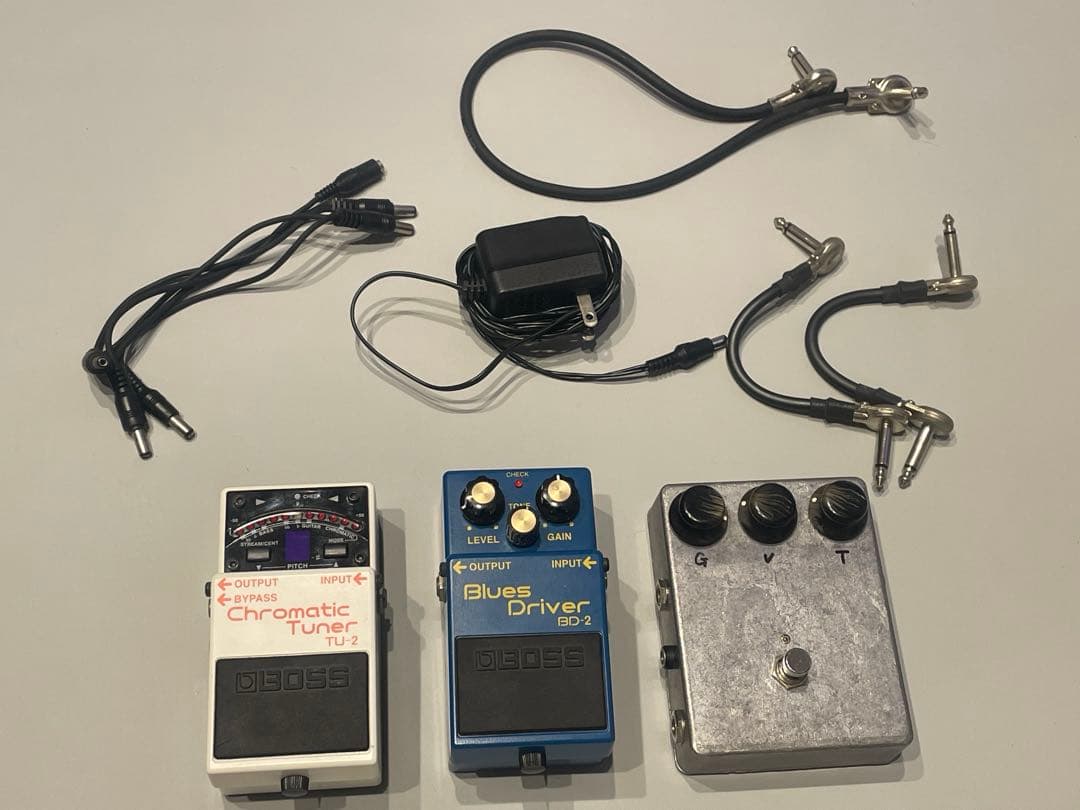 BOSS TU-2 チューナー & BD-2 ブルースドライブ セット＋おまけ付 Amazon | BOSS BD-2 Blues Driver + G7th カポタストセット ブルース