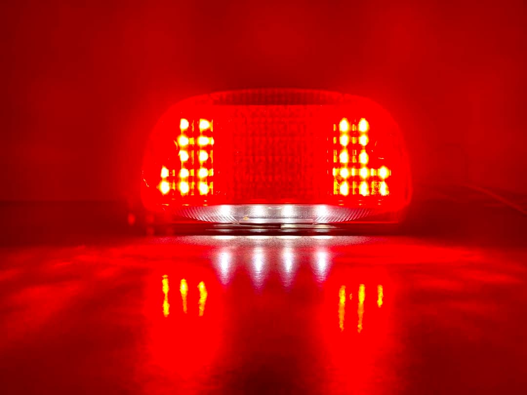 バンディット250(GJ74A)/400☆流星テールランプLEDユニット☆ - メルカリ