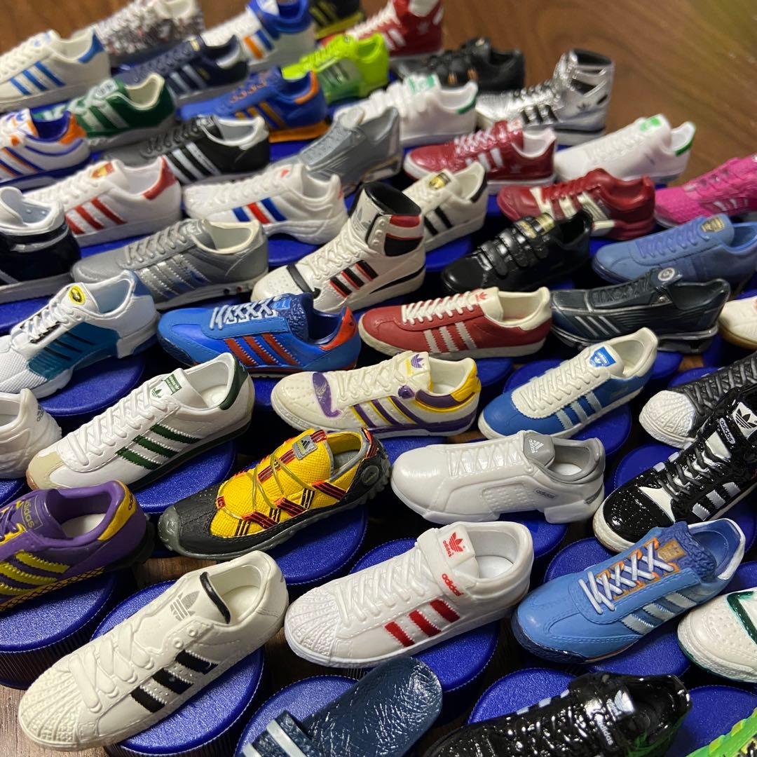 アディダス ペプシ スニーカー ボトルキャップ フルコンプ 60個 - メルカリ