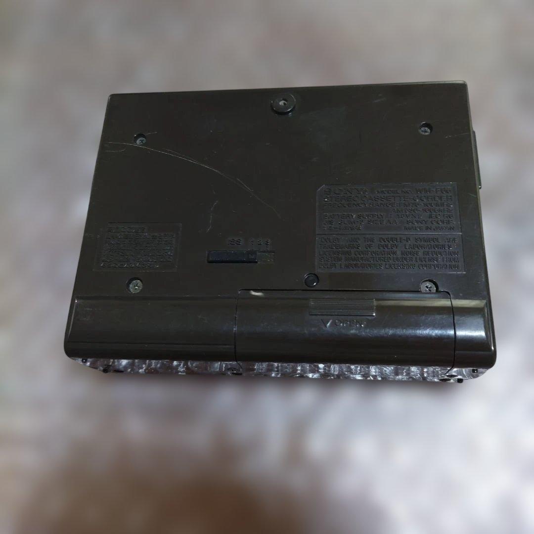 ソニー カセットウォークマン WM−F65 ジャンク 管理ナンバー903