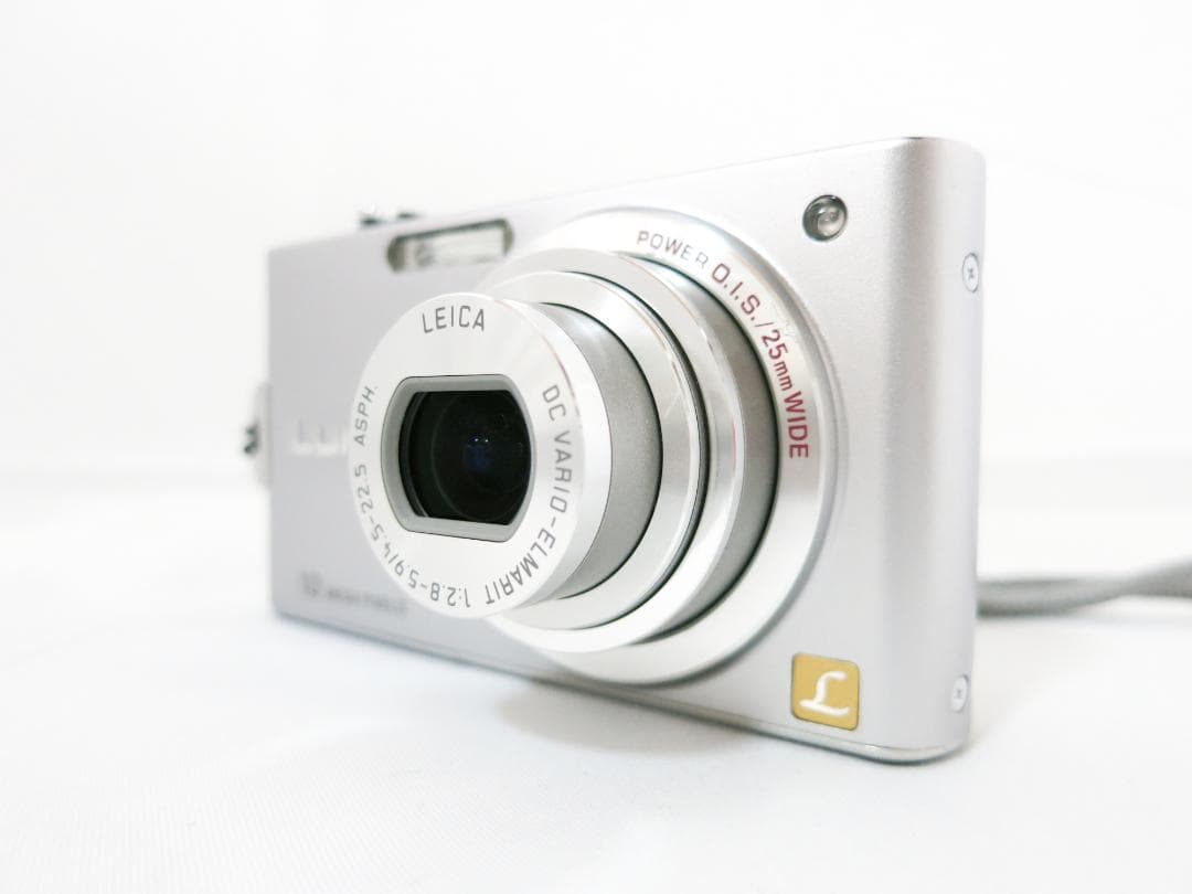 Panasonicデジタルカメラ LUMIX DMC-FX60 シルバー - メルカリ