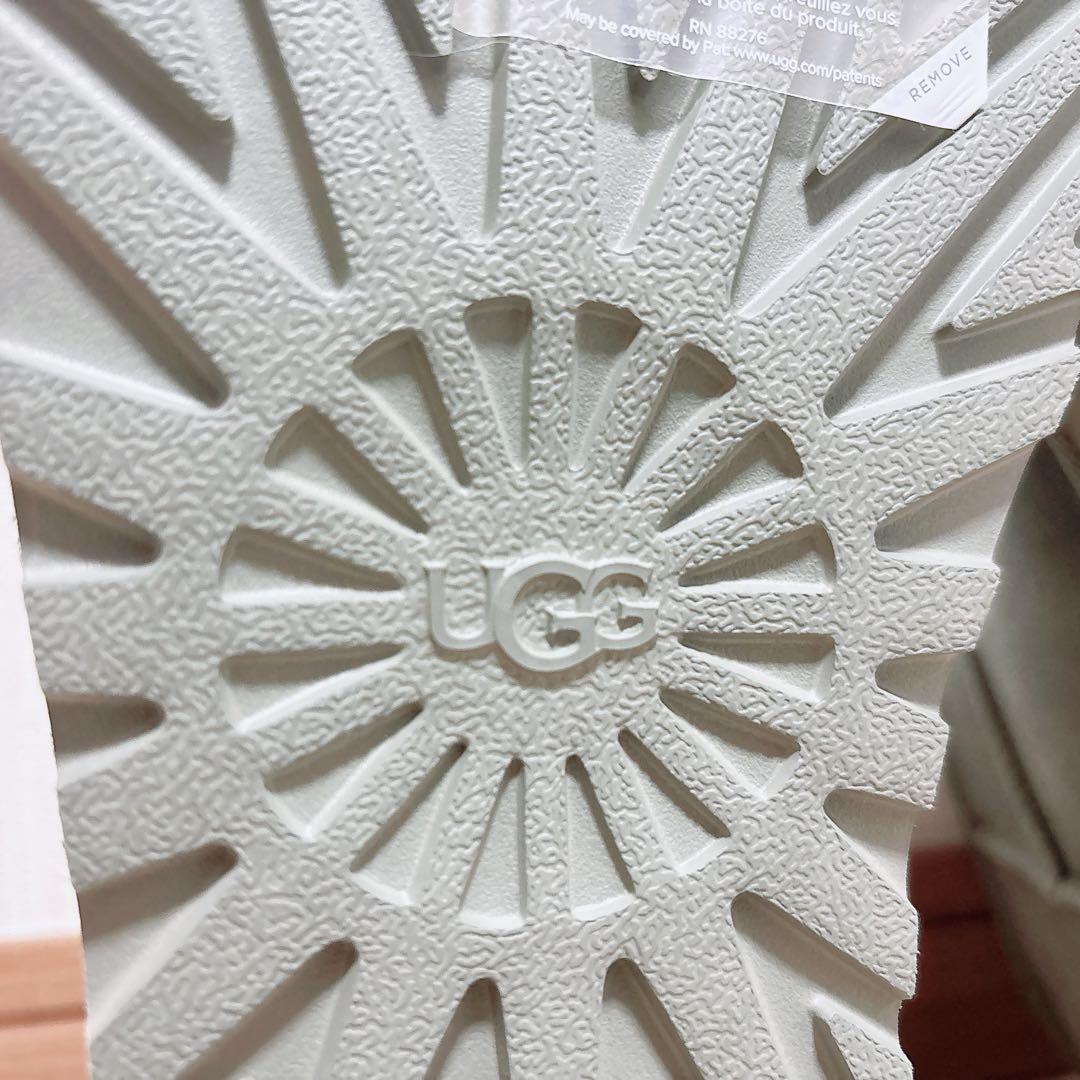 未使用シール付き◎送料込み/匿名配送◎UGG ウルトラミニ ムートン