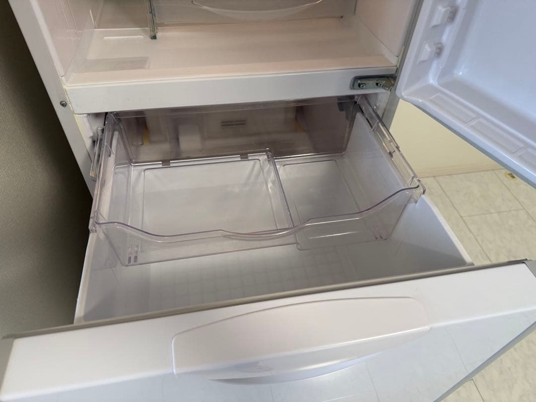 直接取引き限定 日立ノンフロン冷凍冷蔵庫 302L R-S30ZMV - メルカリ