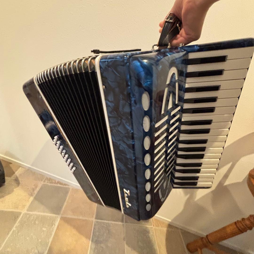 極美品】TOMBO トンボアコーディオン No.241 ブルー