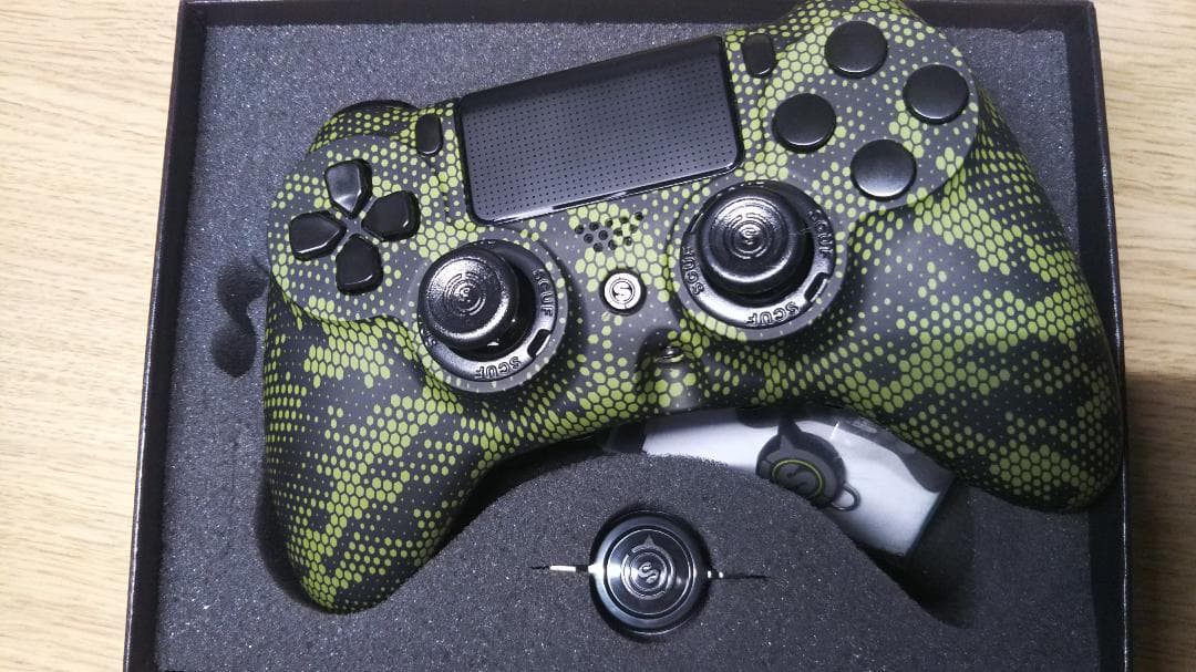 【美品】 SCUF IMPACT スカフ インパクト Hex Camo スカフ インパクト SCUF IMPACT BLACK Honeycomb EMR付 / トリガー