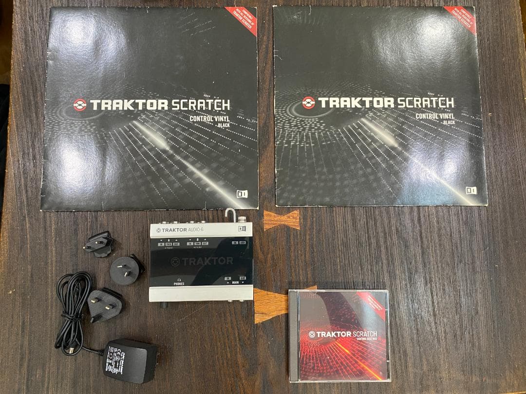 TRAKTOR SCRATCH A6 デジタルバイナルシステムDVS/PCDJ