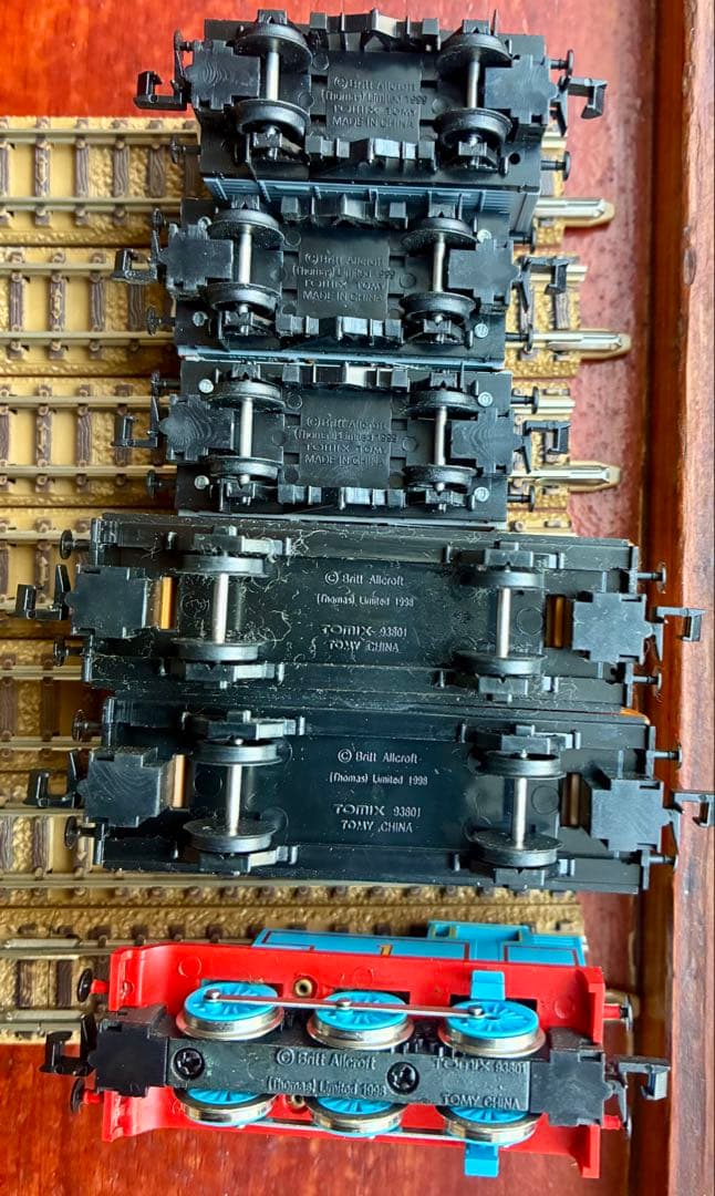 TOMIX 商品名:トーマス (93801)、6両(愉快な仲間たち)