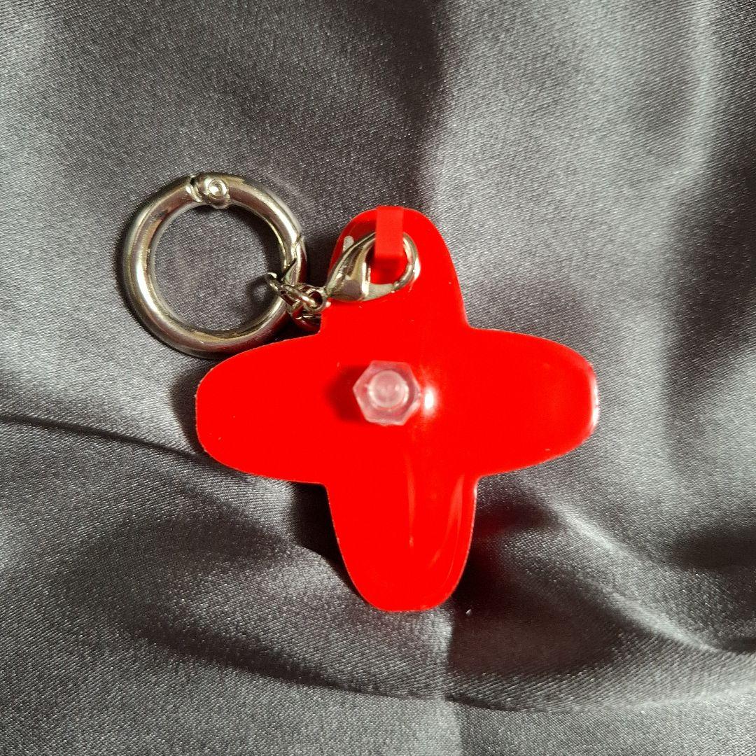 THE RAMPAGE ランペ 吉野北人 サイヘリ 2wayキーホルダー - メルカリ