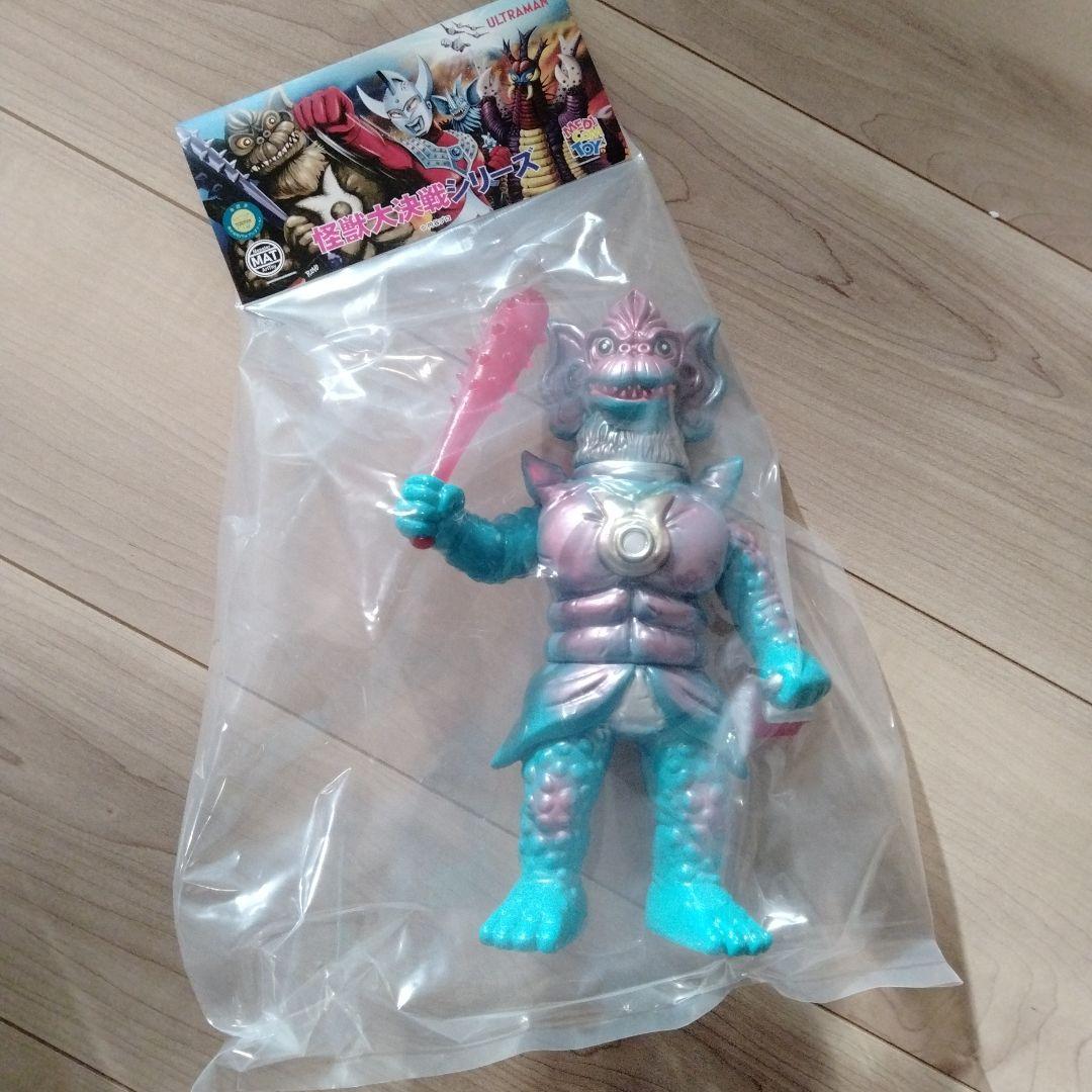 新品 MATドロボン 赤外線カンテラver ソフビ 未開封品 MAT (MONSTER ART TOY) シリーズ ドロボン(赤外線カンテラVer ) 新品未