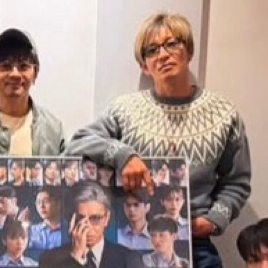 私物　Subculture サブカルチャー Knit　ニット　2 ✨ STAFF SNAP ✨ ⁡ No : RF26-E02 Size : L / M Color : BLK / WHT