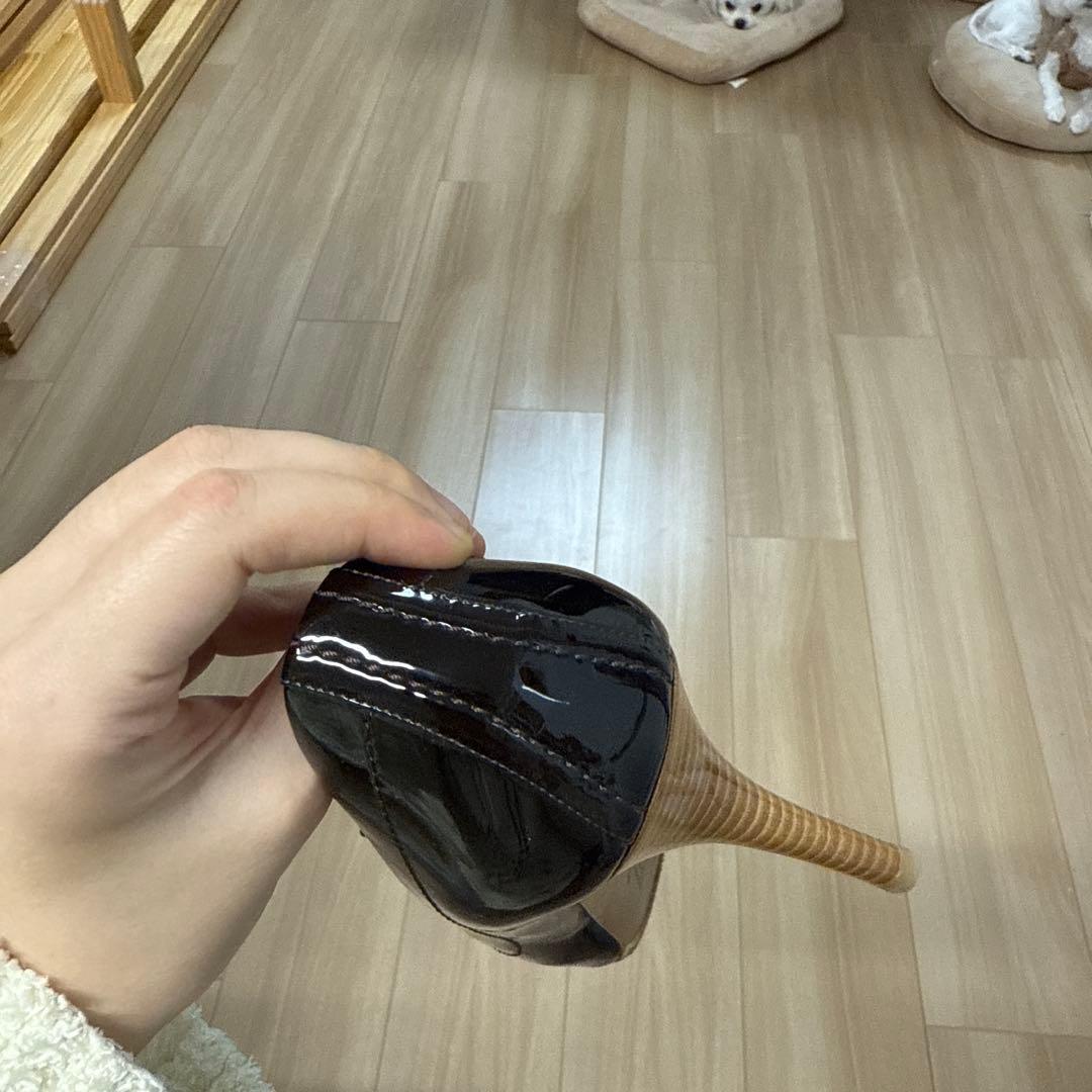 Louis Vuitton 美品ブラック オープントゥ パンプス 36 - メルカリ