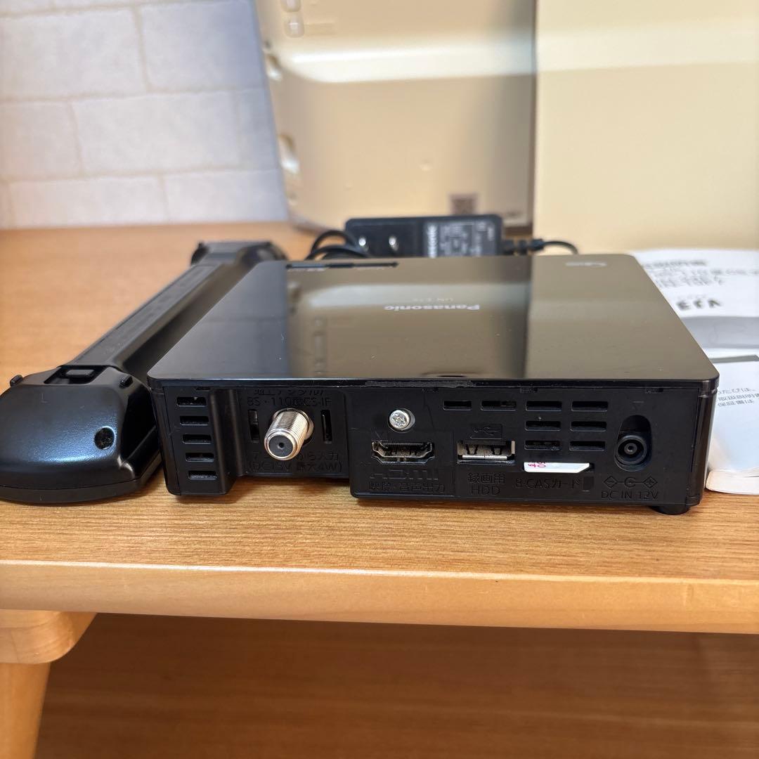 Panasonic ポータブル プライベートビエラUN-19F7 2017年製 - メルカリ