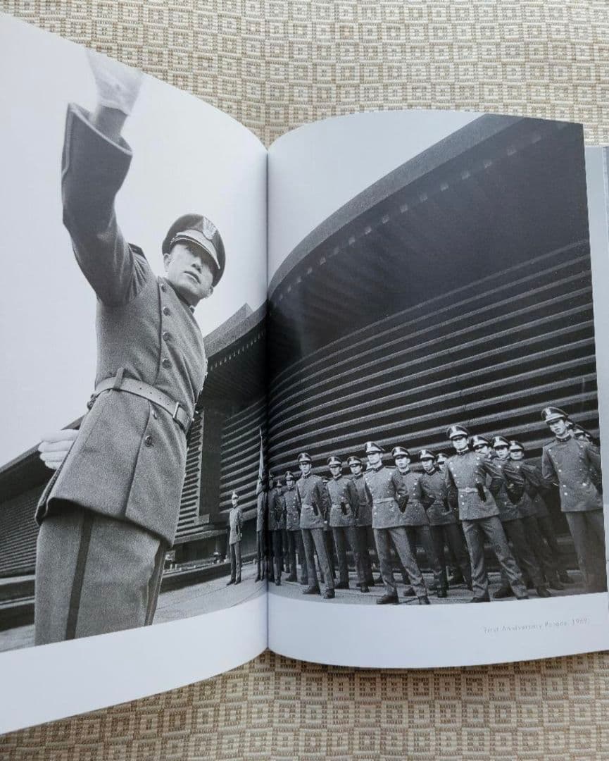 三島由紀夫 男の死 THE DEATH OF A MAN 篠山紀信 新品未開封品 - メルカリ