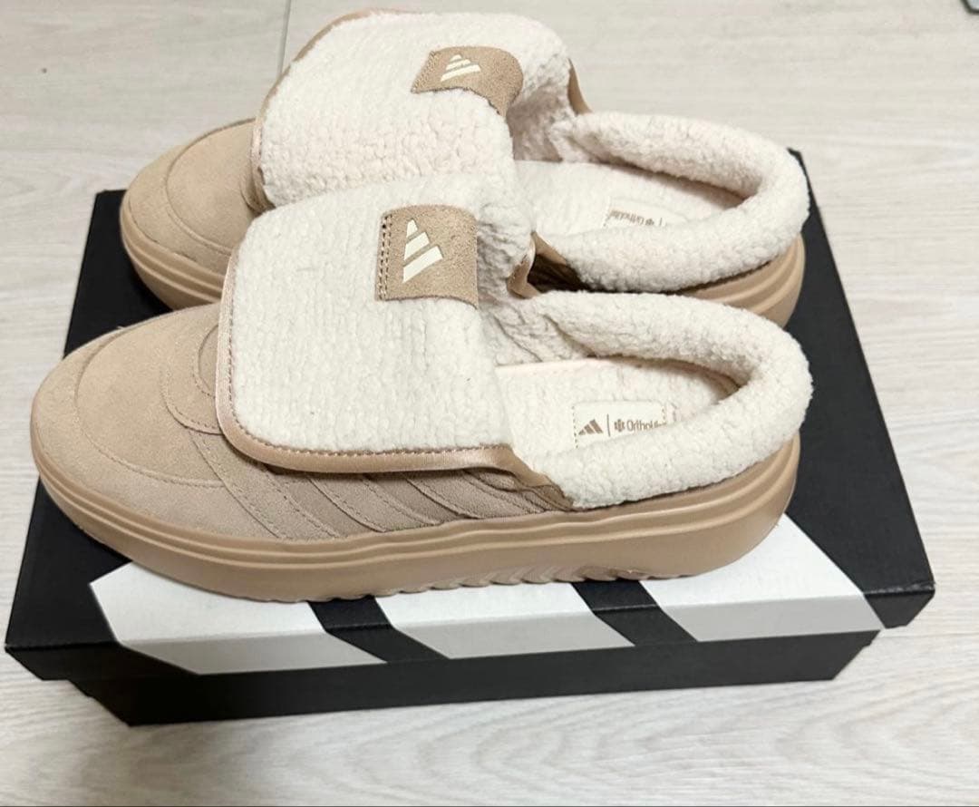 25.5cm 韓国限定adidas Grand Court Mule