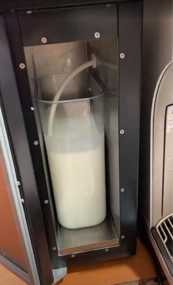 カフィーナXT4 MELITTA業務用全自動コーヒーマシン1台 価格相談可