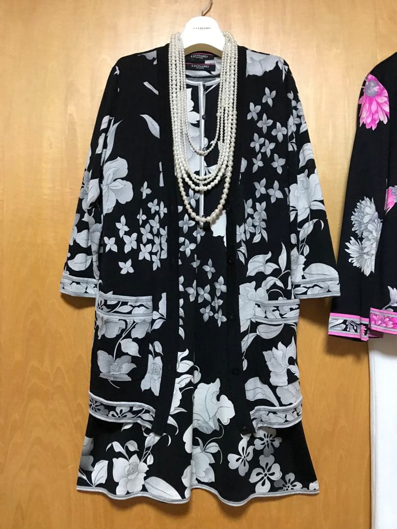 レオナール Celeb Madame ワンピース＆ロングカーディガン2点セット レオナール Celeb Madame ワンピース＆ロングカーディガン2点セット