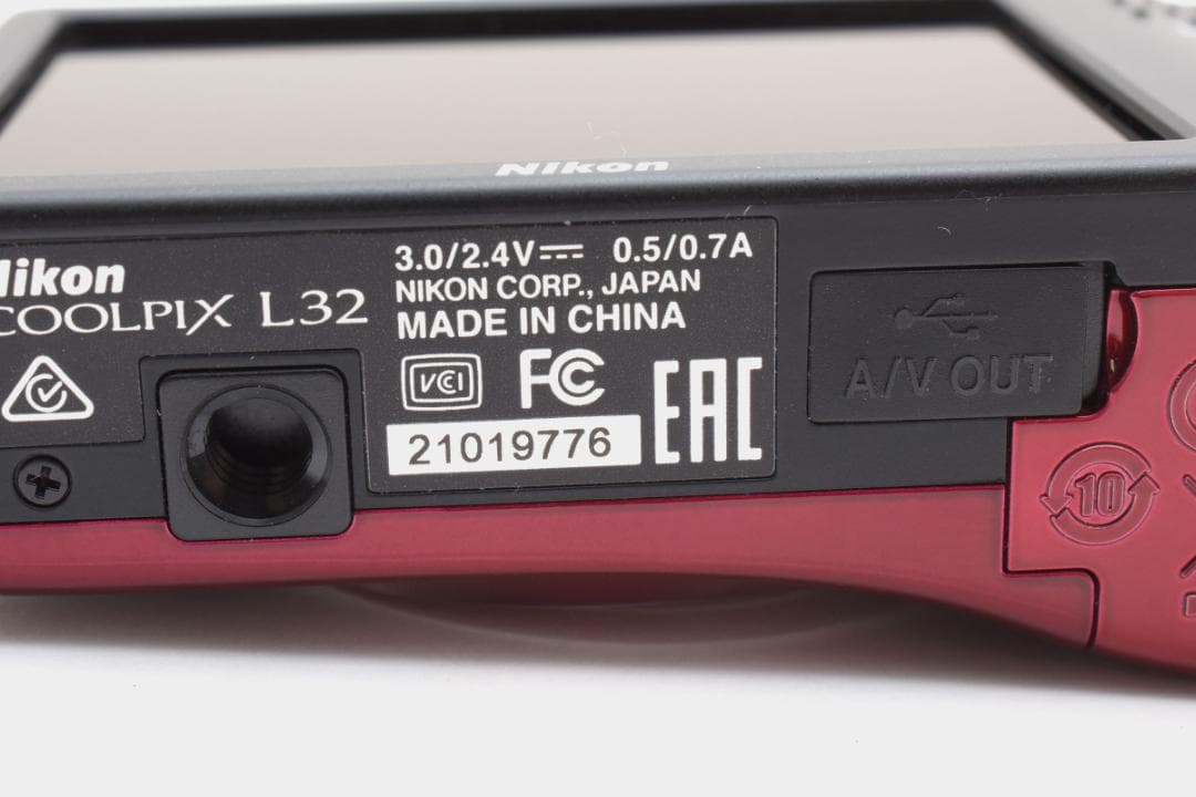 ニコン　Nikon COOLPIX L32 レッド 乾電池仕様 《動作確認済み》