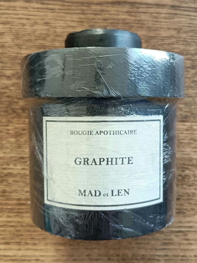 新品 MAD et LEN マドエレン キャンドル GRAPHITE 新品 MAD et LEN マドエレン キャンドル GRAPHITE