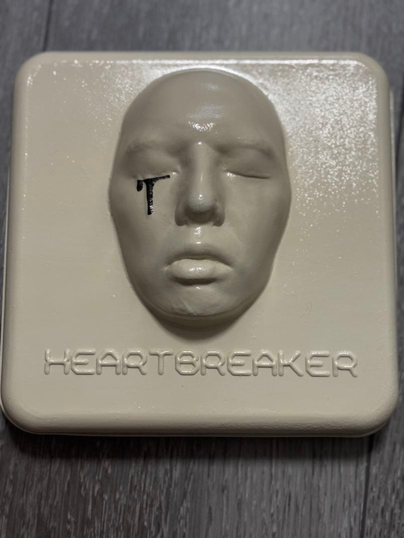 廃盤 GD G-DRAGON 1集 HEART BREAKER 初回限定盤 - メルカリ