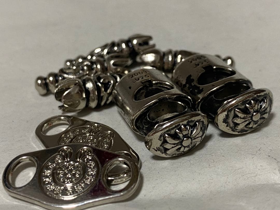 スニーカー用カスタムレースアクセサリー　シューレーパーツ　【一点物】 楽天市場】シューズアクセサリー シューピアス スニーカーアクセサリー