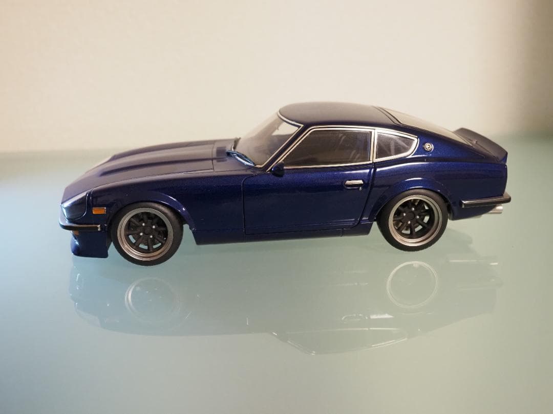 AUTOart 1/18 日産フェアレディZ 湾岸ミッドナイト 悪魔のZ 初期型 1/18 日産 フェアレディZ （S30） 「湾岸ミッドナイト」 悪魔のZ （第1